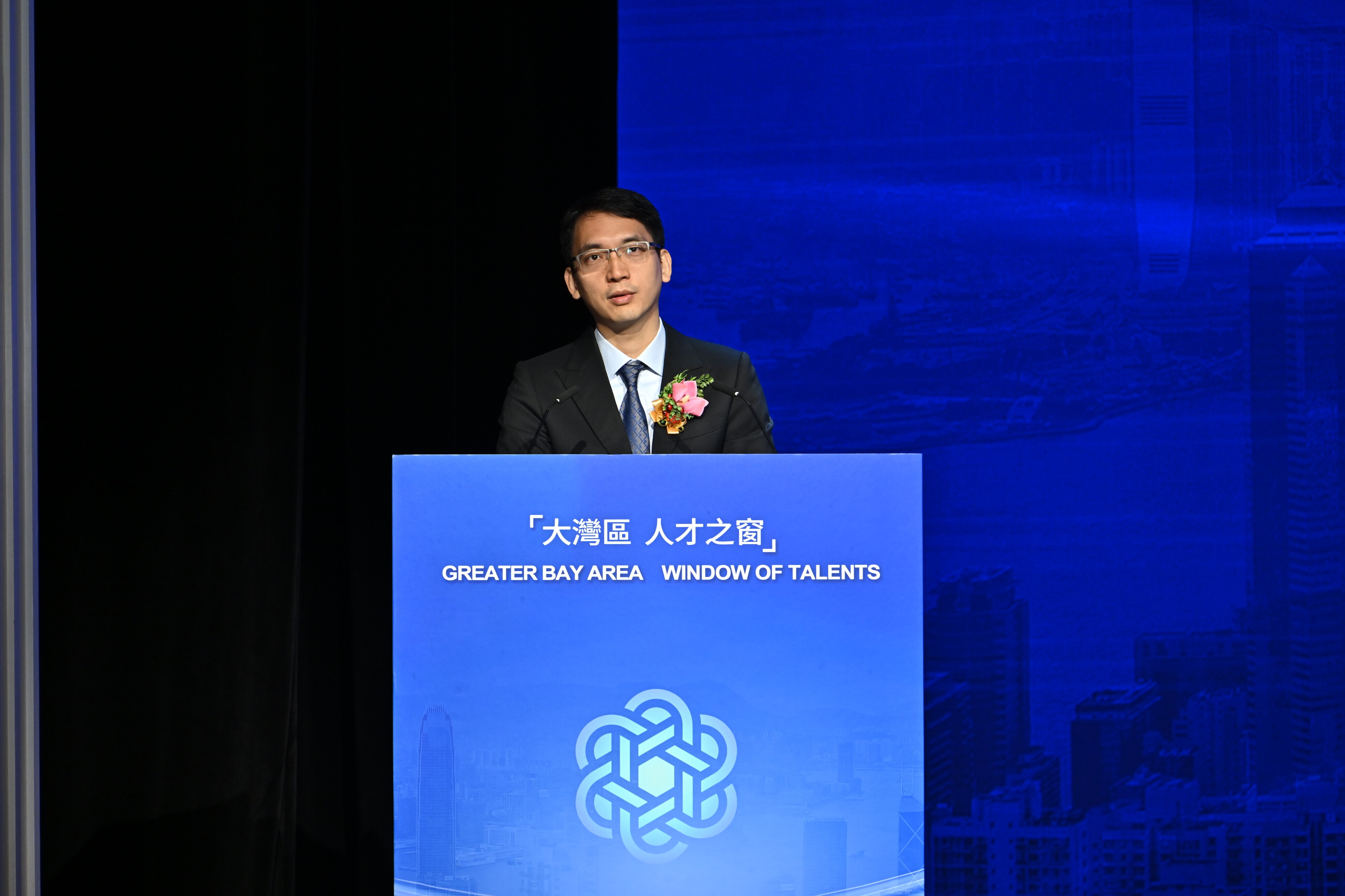 澳门举办峰会探讨打造粤港澳大湾区“人才之窗”